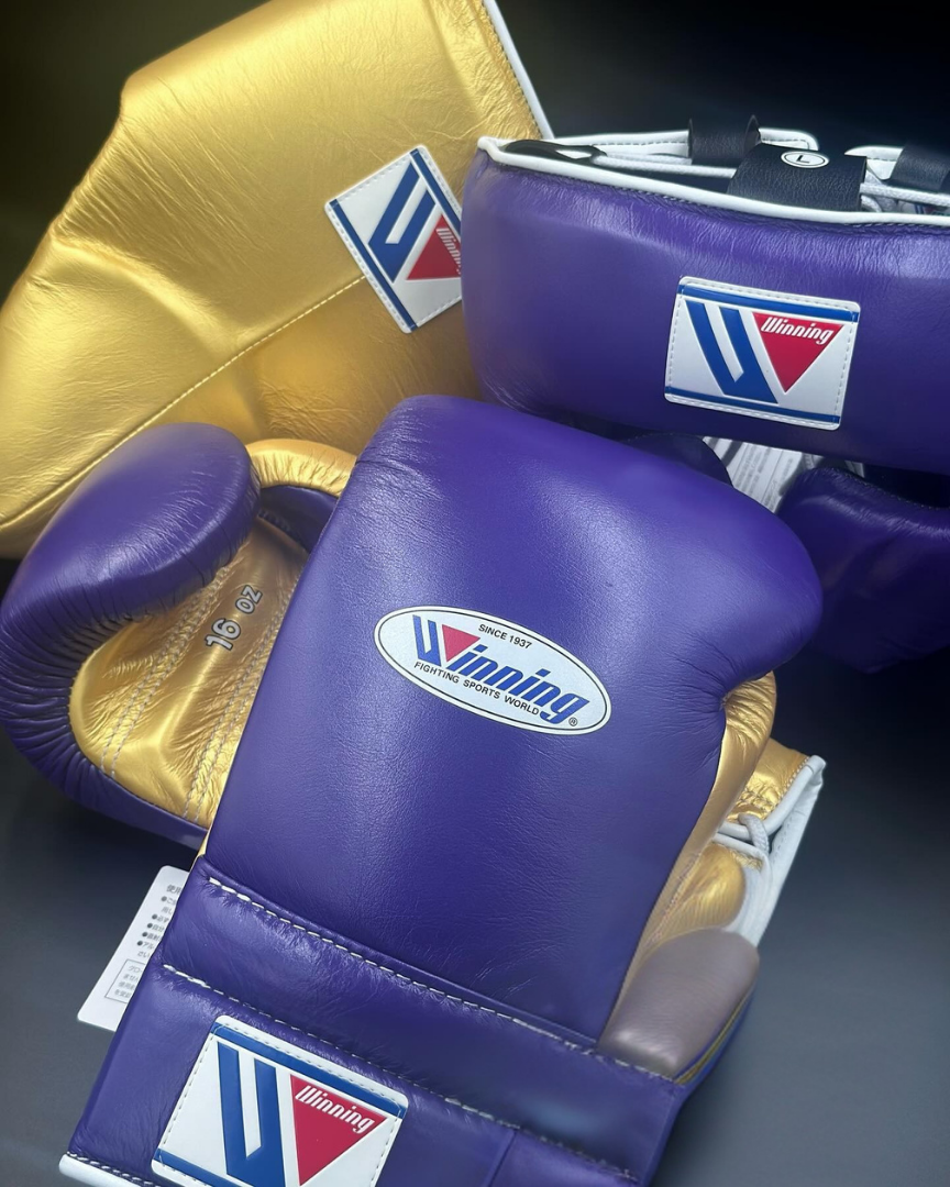 #WinningBoxingSet #BoxingGear #FitnessEssentials #TrainingEquipment #BoxingGloves #PunchingBag #HandWraps #BoxingTraining #GymLife #FitnessMotivation #BoxingSet #ChampionshipGear #KnockoutFitness #BoxingEquipment #WorkoutEssentials #SportsGear #FitnessInspiration #BoxingPassion #TrainingGear #AthleticPerformance