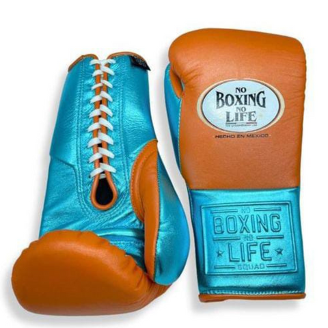 boxinggloves #boxing #boxingtraining #boxinglife #boxinggym #boxingworkout #mma #boxingday #boxingworld #kickboxing #muaythai #fitness #boxingcoach #boxinghype #boxingnews #ufc #boxeo #boxingdrills #boxinglifestyle #boxingclub #boxinggirl #boxingfitness #gloves #boxingfans #boxingislife #training #gym #boxingheads #boxingfamily #martialarts