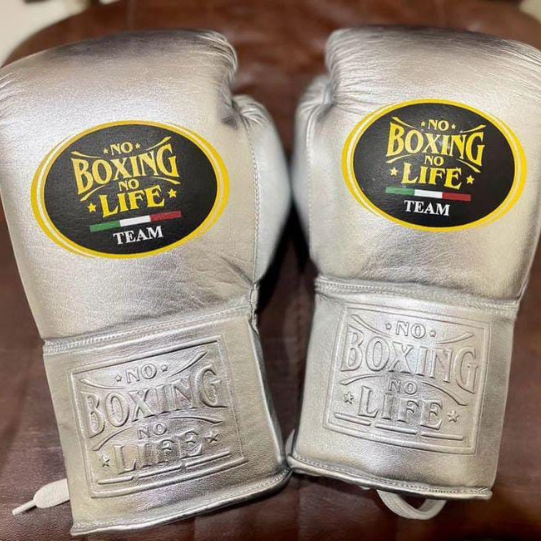 boxinggloves #boxing #boxingtraining #boxinglife #boxinggym #boxingworkout #mma #boxingday #boxingworld #kickboxing #muaythai #fitness #boxingcoach #boxinghype #boxingnews #ufc #boxeo #boxingdrills #boxinglifestyle #boxingclub #boxinggirl #boxingfitness #gloves #boxingfans #boxingislife #training #gym #boxingheads #boxingfamily #martialarts