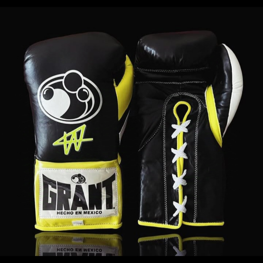 GRANT BOXING GLOVES  BLACK YELLOW COLOR GRANT BOXING SET gymstero