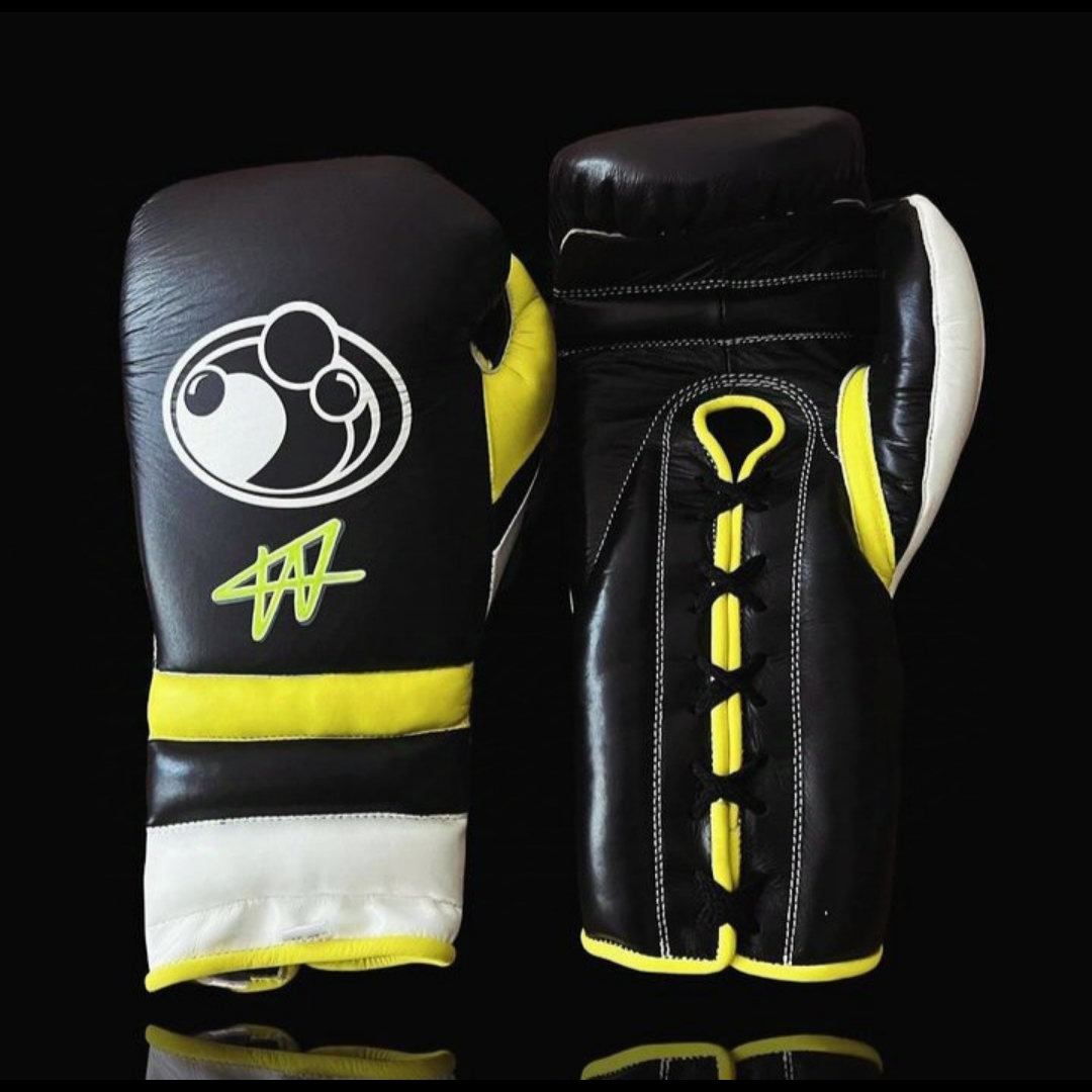 GRANT BOXING GLOVES  BLACK YELLOW COLOR GRANT BOXING SET gymstero