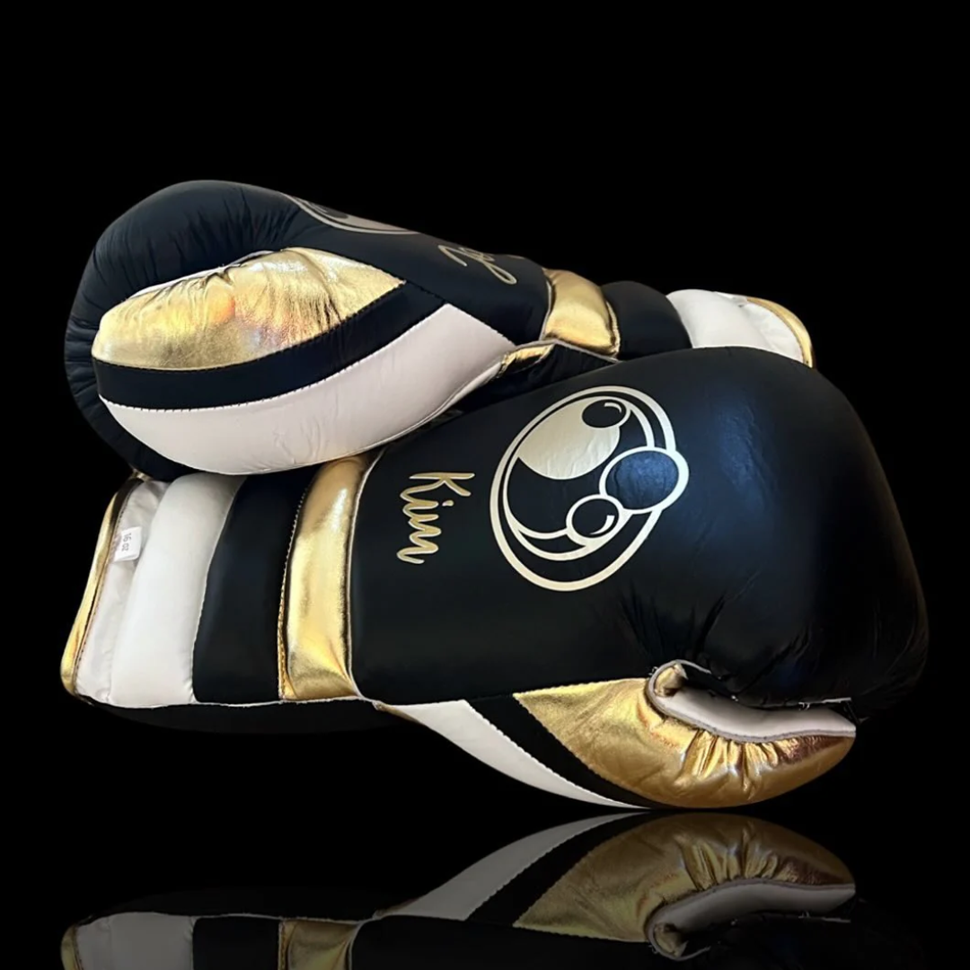 Personalized Grant Boxing Set SILVER ,ORANAGE & BLACK Grant Boxing Gloves gymstero #boxingtraining #boxinglife #boxinggym #boxingworkout #mma #boxingday #boxingworld #kickboxing #muaythai #fitness #boxingcoach #boxinghype #boxingnews #ufc #boxeo #boxingdrills #boxinglifestyle #boxingclub #boxinggirl #boxingfitness #gloves #boxingfans #boxingislife #training #gym #boxingheads #boxingfamily #martialarts