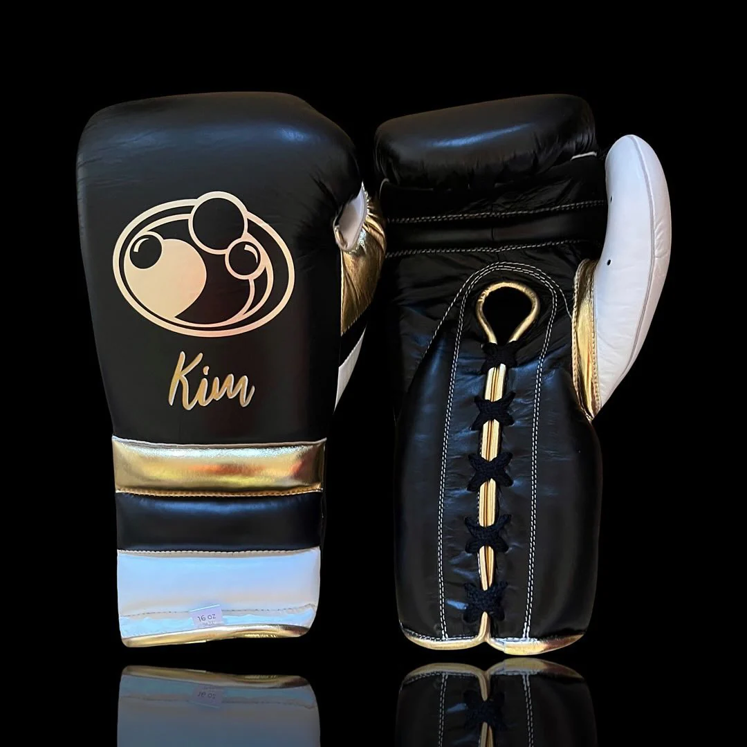 Personalized Grant Boxing Set SILVER ,ORANAGE & BLACK Grant Boxing Gloves gymstero #boxingtraining #boxinglife #boxinggym #boxingworkout #mma #boxingday #boxingworld #kickboxing #muaythai #fitness #boxingcoach #boxinghype #boxingnews #ufc #boxeo #boxingdrills #boxinglifestyle #boxingclub #boxinggirl #boxingfitness #gloves #boxingfans #boxingislife #training #gym #boxingheads #boxingfamily #martialarts