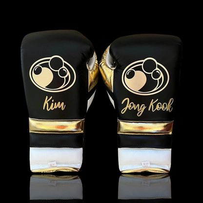 Personalized Grant Boxing Set SILVER ,ORANAGE & BLACK Grant Boxing Gloves gymstero #boxingtraining #boxinglife #boxinggym #boxingworkout #mma #boxingday #boxingworld #kickboxing #muaythai #fitness #boxingcoach #boxinghype #boxingnews #ufc #boxeo #boxingdrills #boxinglifestyle #boxingclub #boxinggirl #boxingfitness #gloves #boxingfans #boxingislife #training #gym #boxingheads #boxingfamily #martialarts