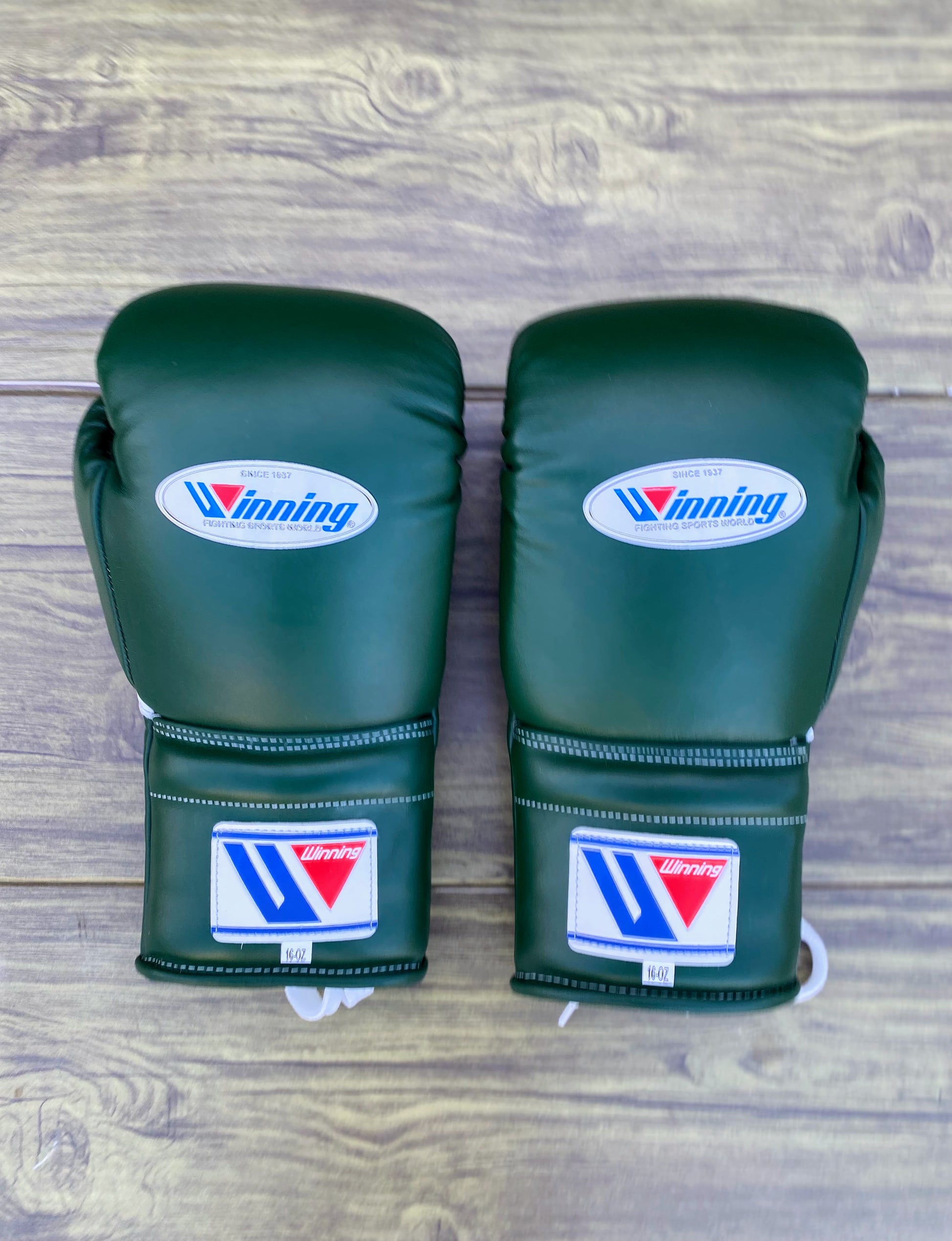 Winning Boxing Gloves & WINNING BOXING SET gymstero