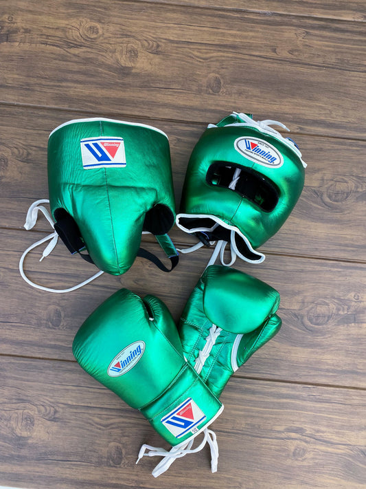 Winning Boxing Gloves & WINNING BOXING SET gymstero