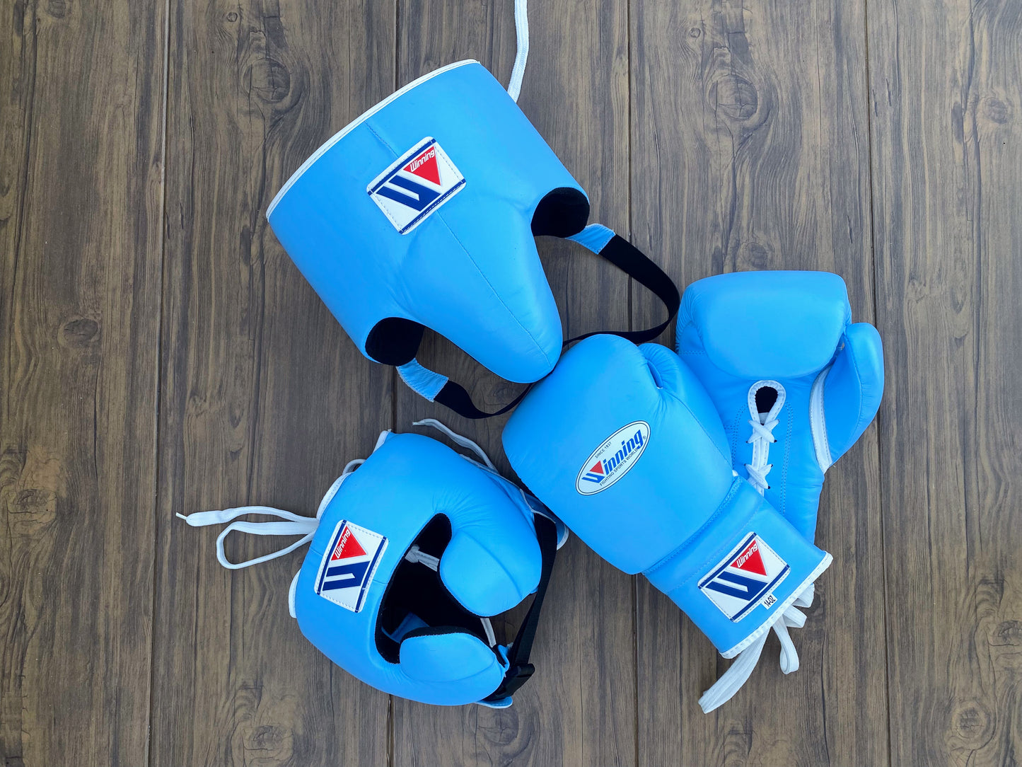 Winning Boxing Gloves & WINNING BOXING SET gymstero Winning Boxing Gloves & WINNING BOXING SET gymstero winningboxinggloves #boxing #boxinggloves #winningboxing #boxinglife #customboxinggloves #boxingclub #boxingtraining #grantboxing #grantboxinggloves #boxinggear #boxingmotivation #boxinglover #grantworldwide #hopandlop #grantstyle #brazilboxing #worldwide #boxergym  #teamgrant #genuineleather #laceup #topboxer #trainingboxing #highlights #grantlover