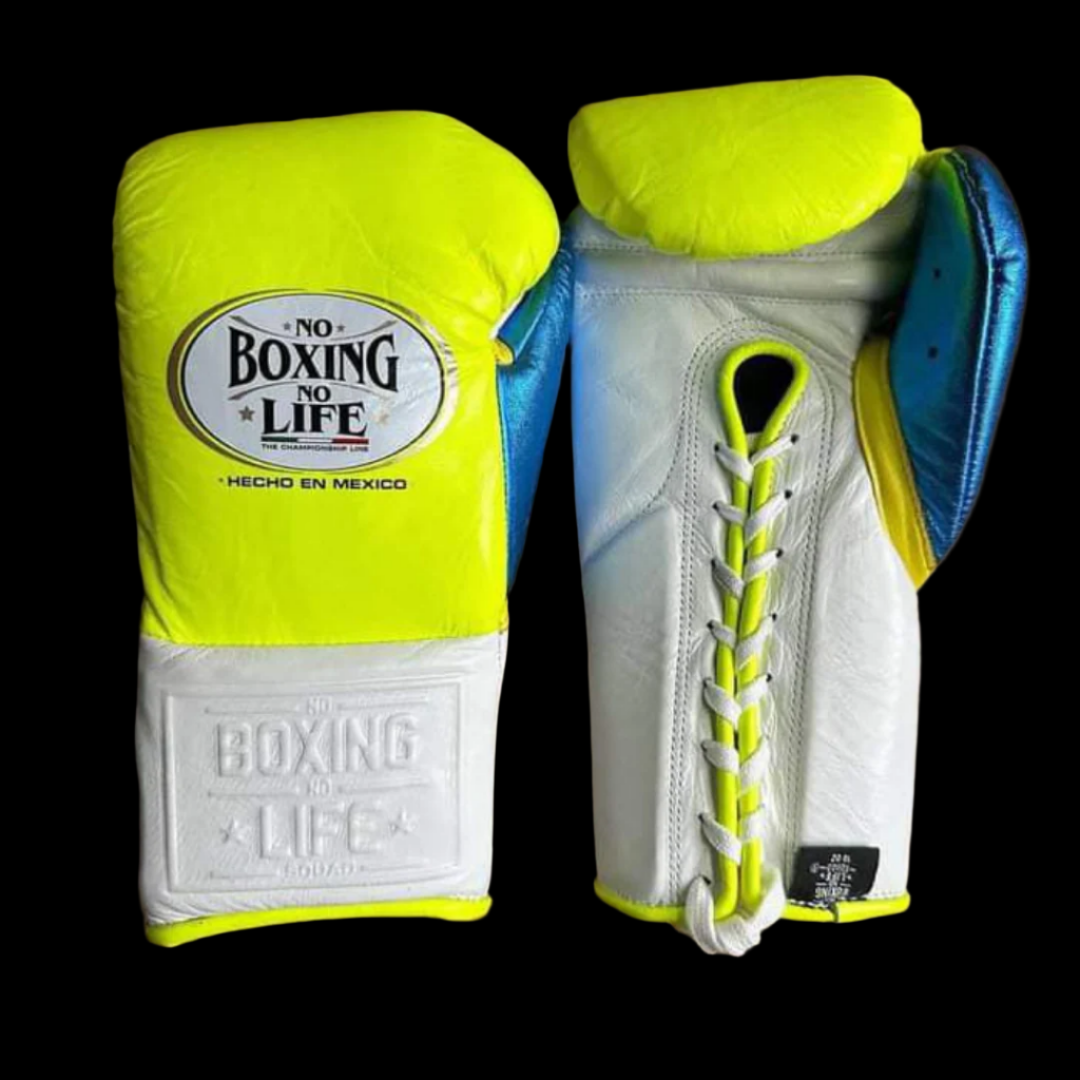 boxinggloves #boxing #boxingtraining #boxinglife #boxinggym #boxingworkout #mma #boxingday #boxingworld #kickboxing #muaythai #fitness #boxingcoach #boxinghype #boxingnews #ufc #boxeo #boxingdrills #boxinglifestyle #boxingclub #boxinggirl #boxingfitness #gloves #boxingfans #boxingislife #training #gym #boxingheads #boxingfamily #martialarts